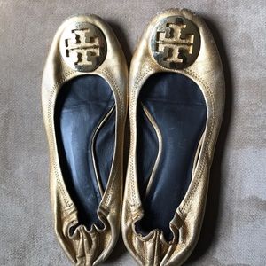 Tory Burch Gold Flats 8M